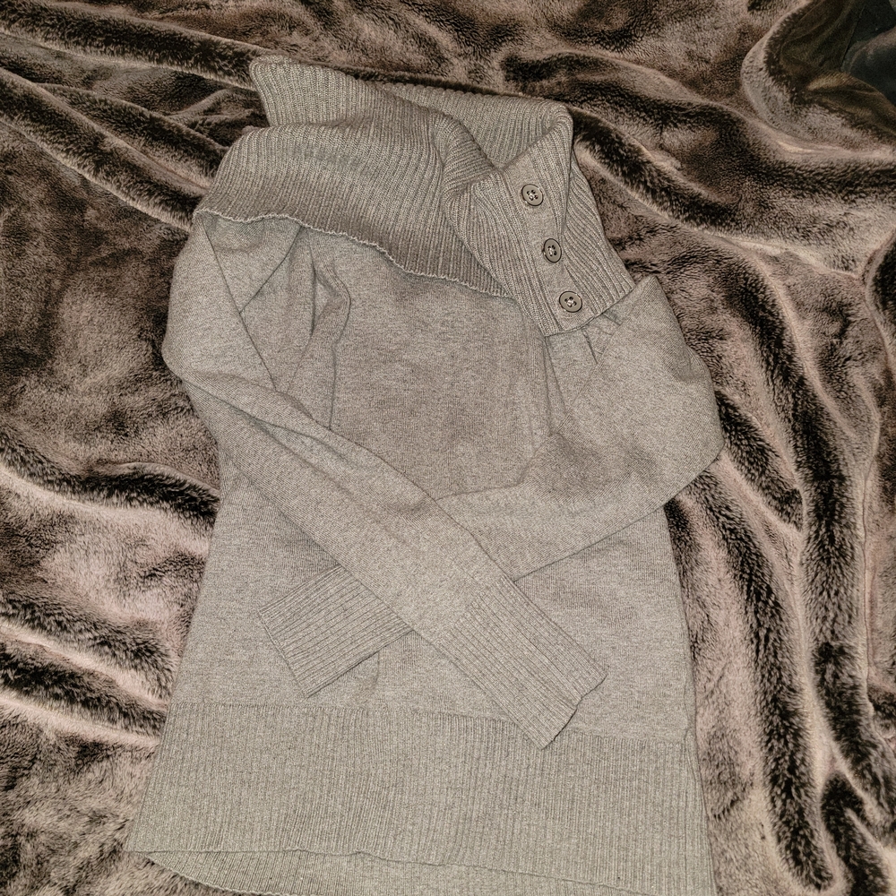 White House Black Market Light Gray Cowl Neck XXS